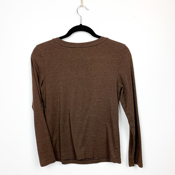 St. John's Bay Brown Long Sleeve Crew Neck - Picture 7 of 8